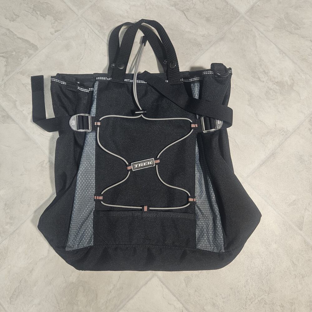 Trek Interchange Bicycle Grocery Pannier Bag Black Tote Convertible Shoulder